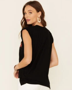 Rodeo Quincy Women's Thunderstruck Cowboy Graphic Short Sleeve Tee  -Western Cowboy 2000344698 001 P4