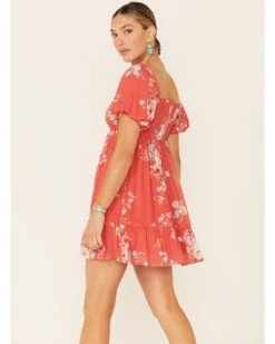 A Collective Story Women's Coral Floral Peasant Tiered Dress -Western Cowboy 2000346388 850 P4